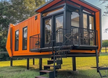 CONTAINER 40F HOMESTAY